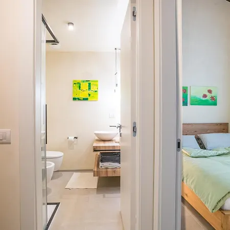 アパート Guesthost - Two-room In With Pool!