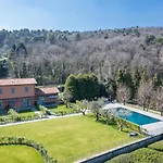Guesthost - Two-room In With Pool! Apartament *